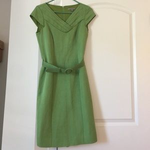 Knee length, cap sleeve, linen dress